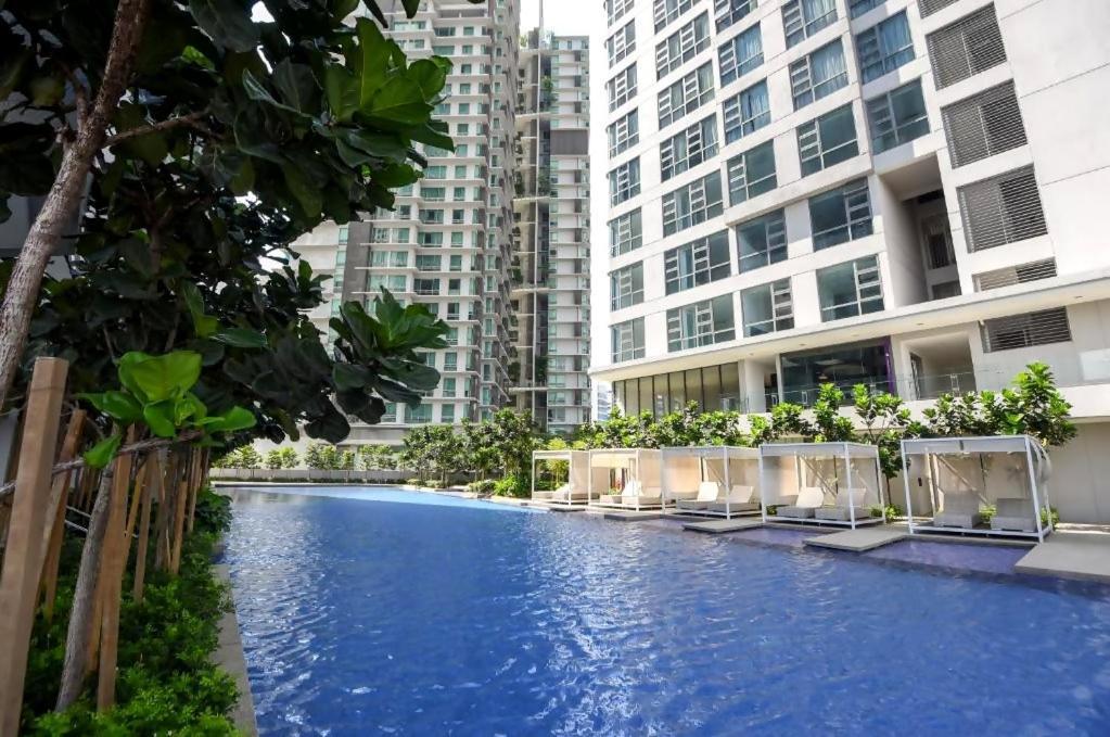 Apartment The Royal Reside